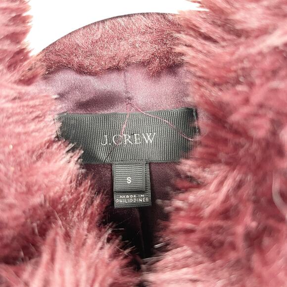 J.Crew Faux Fur Vest Burgundy Red Full Zip Size Small Fall Winter Style - Picture 6 of 6